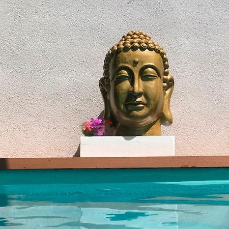 Apartment Lota With Heated Pool On Top Location Supetar Ngoại thất bức ảnh